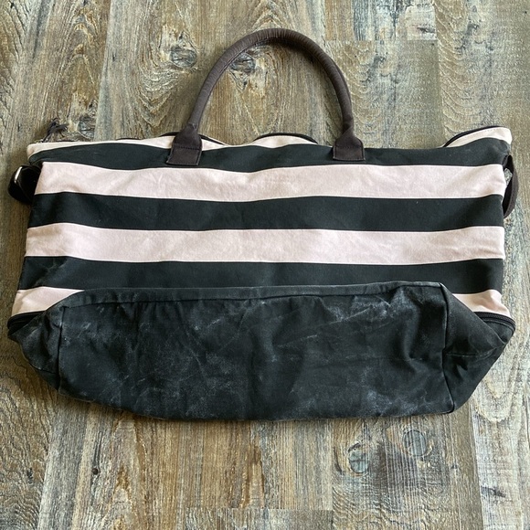 Victoria Secret | Expandable Tote Bag - Picture 4 of 9